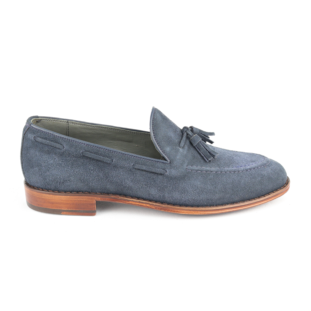 Tassel Loafer Windsor - em Camurça cor Azul Marinho