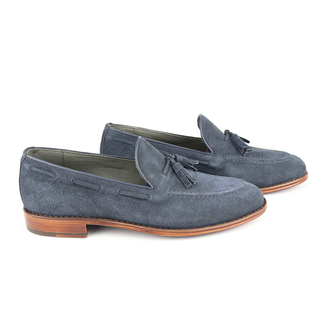 Tassel Loafer Windsor - em Camurça cor Azul Marinho