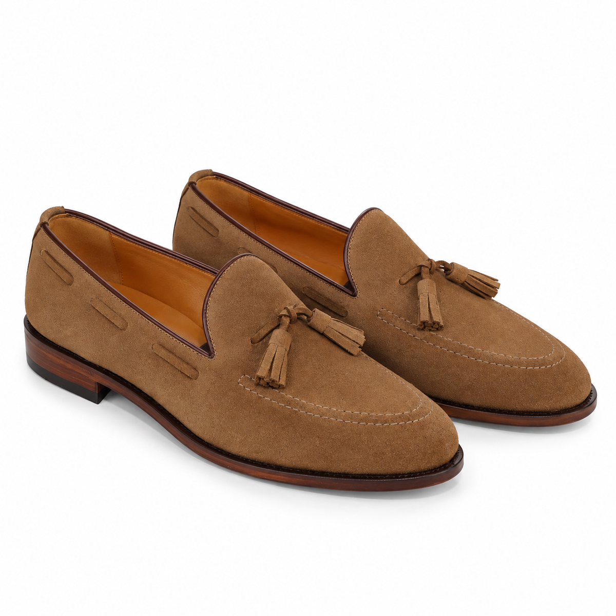 Tassel Loafer Windsor em camurça suede - cor Pecan