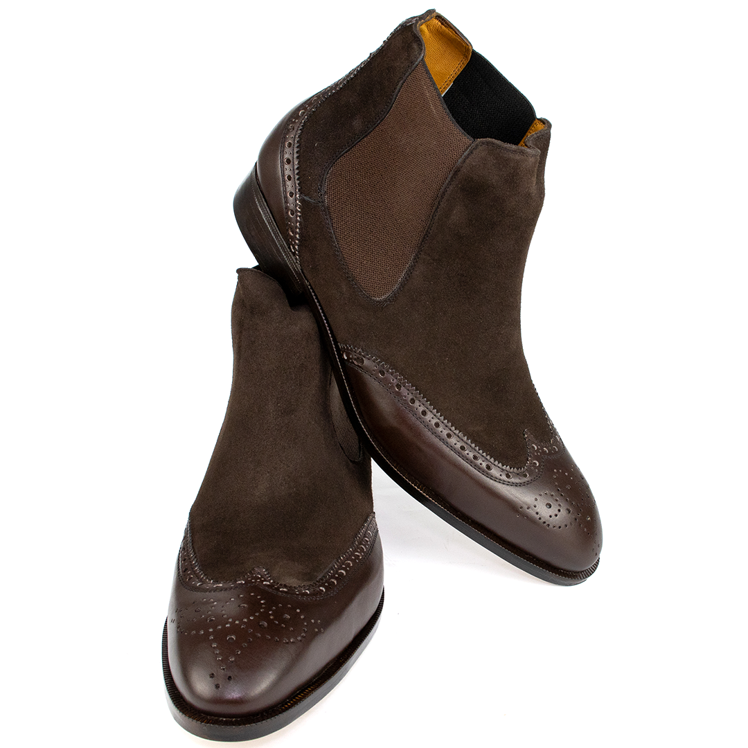 Bota Chelsea Brogue John - cor Marrom Café