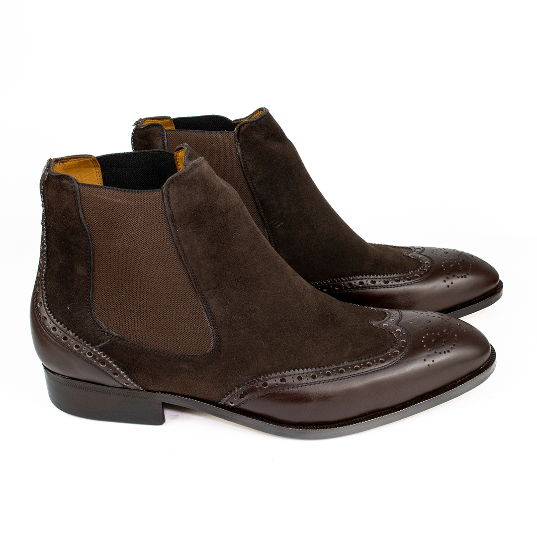 Bota Chelsea Brogue John - cor Marrom Café