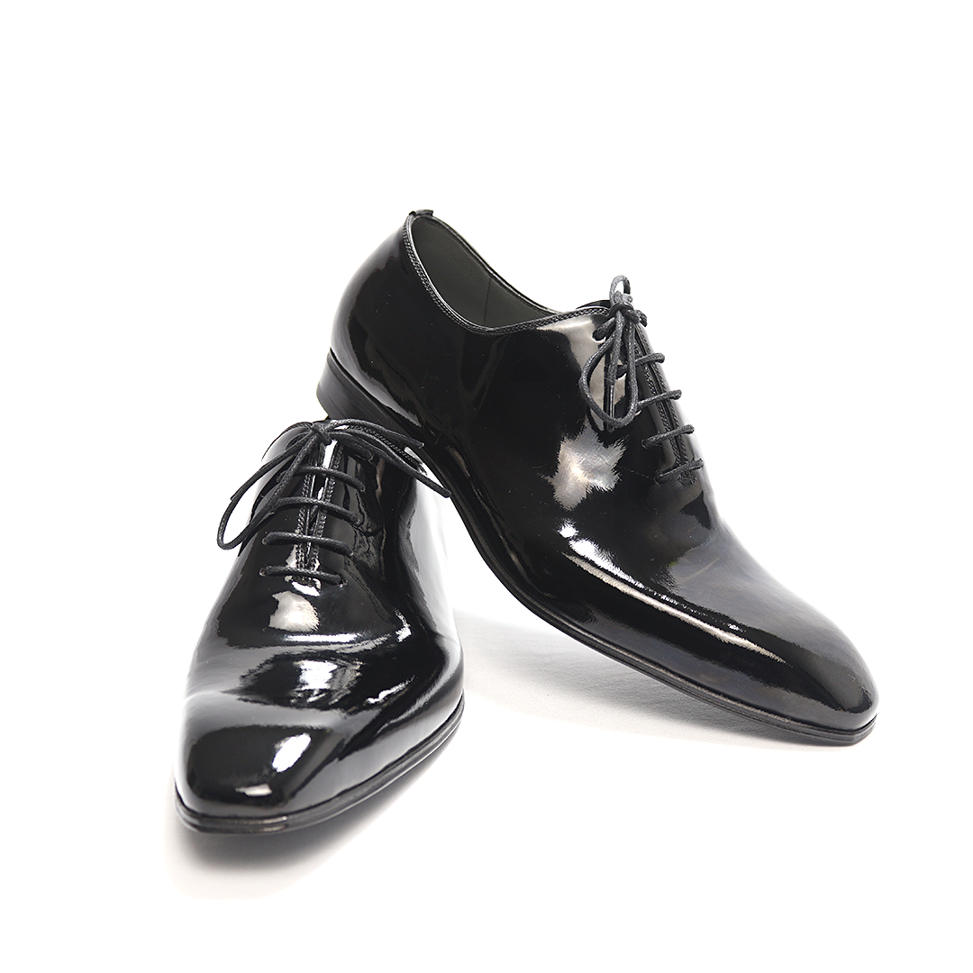 Oxford Wholecut Hector - black patent leather