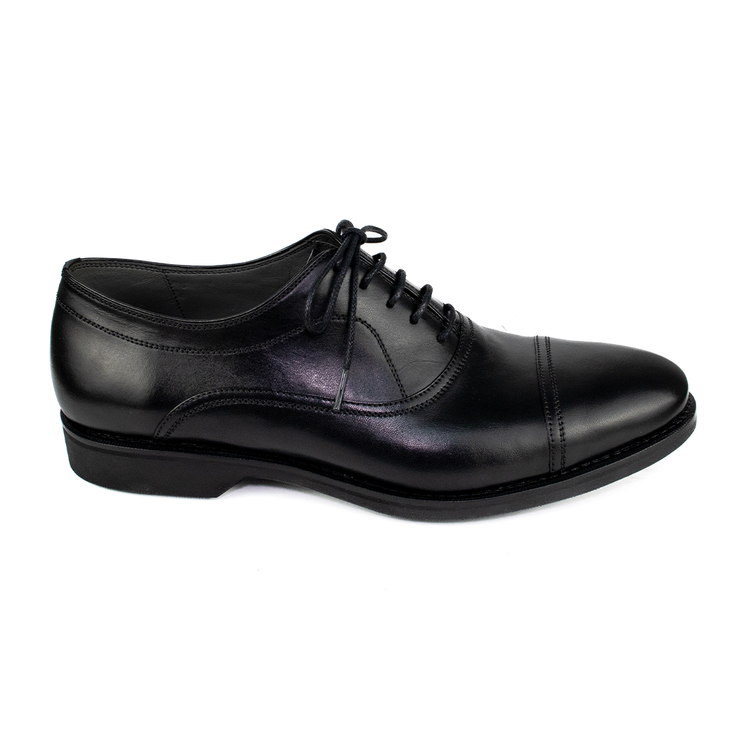 Oxford Cap Toe Ronald Solado de Borracha - cor Preto