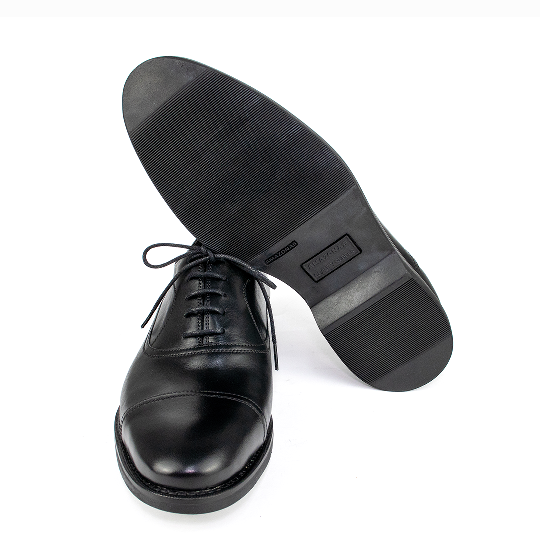 Oxford Cap Toe Ronald Solado de Borracha - cor Preto