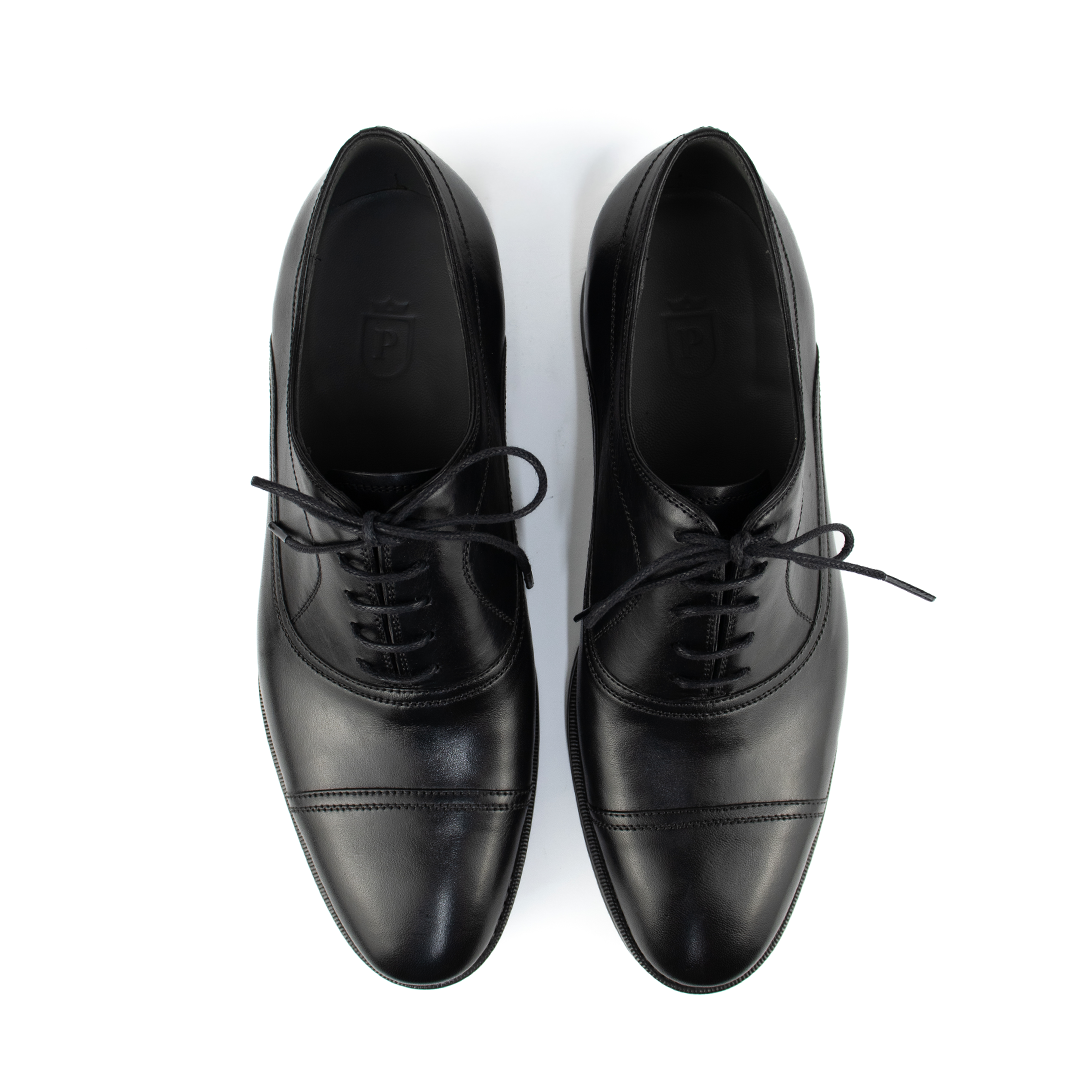 Oxford Cap Toe Ronald Solado de Borracha - cor Preto