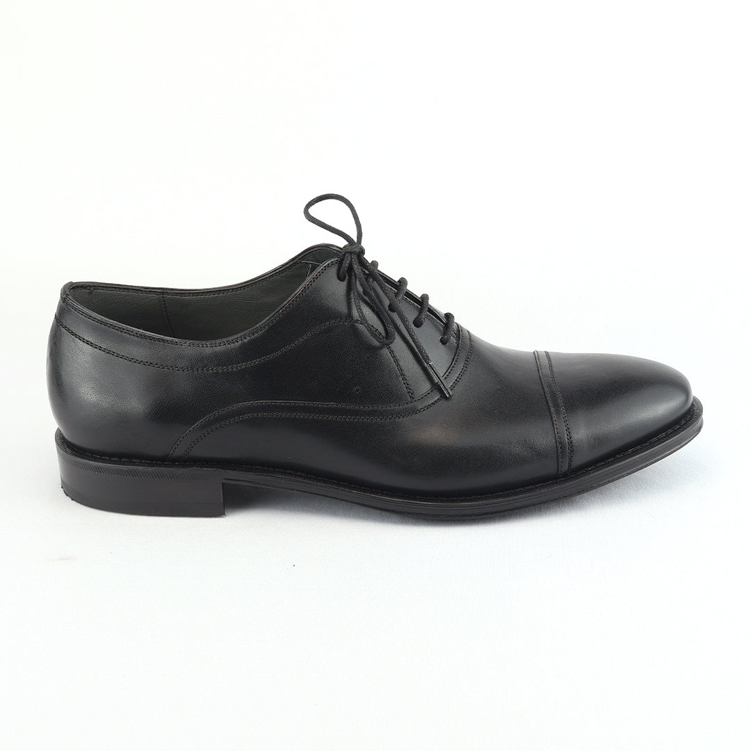 Oxford Cap Toe Ronald cor preto
