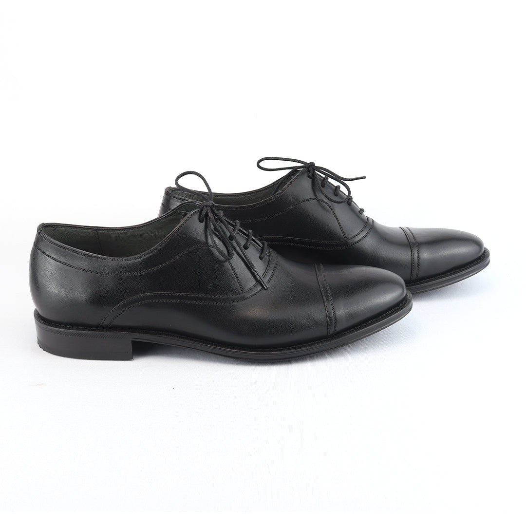 Oxford Cap Toe Ronald cor preto