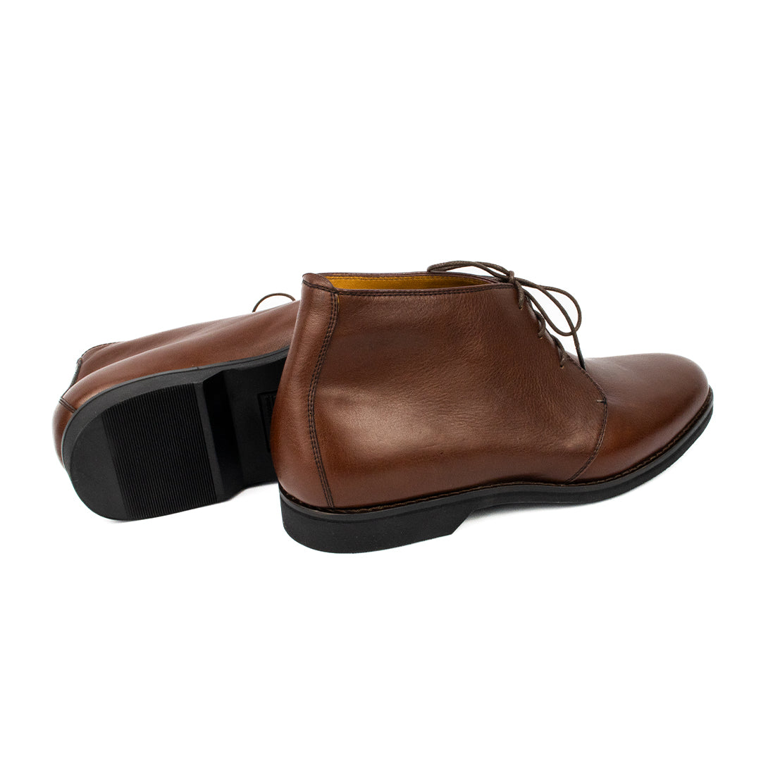 ULTIMOS PARES Bota Chukka Liverpool cor pinhão