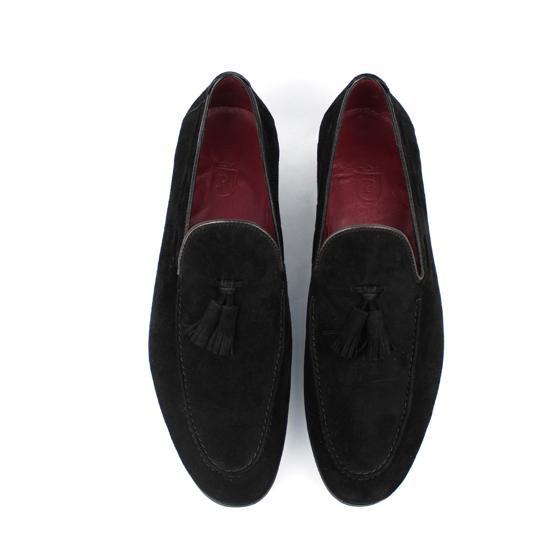 Tassel Loafer Martino em Camurça cor preto