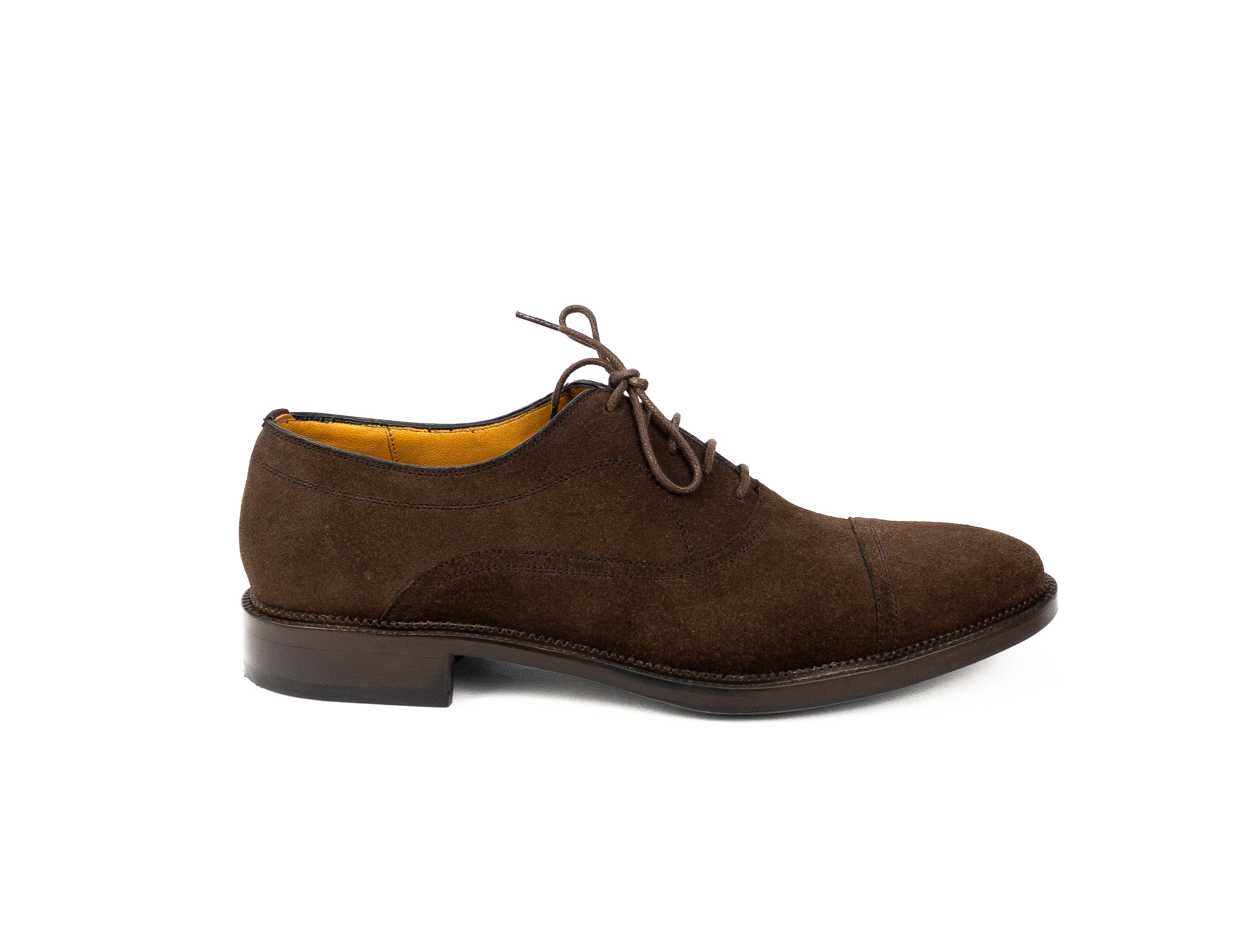 Oxford Cap Toe  Ronald em Camurça cor marrom café