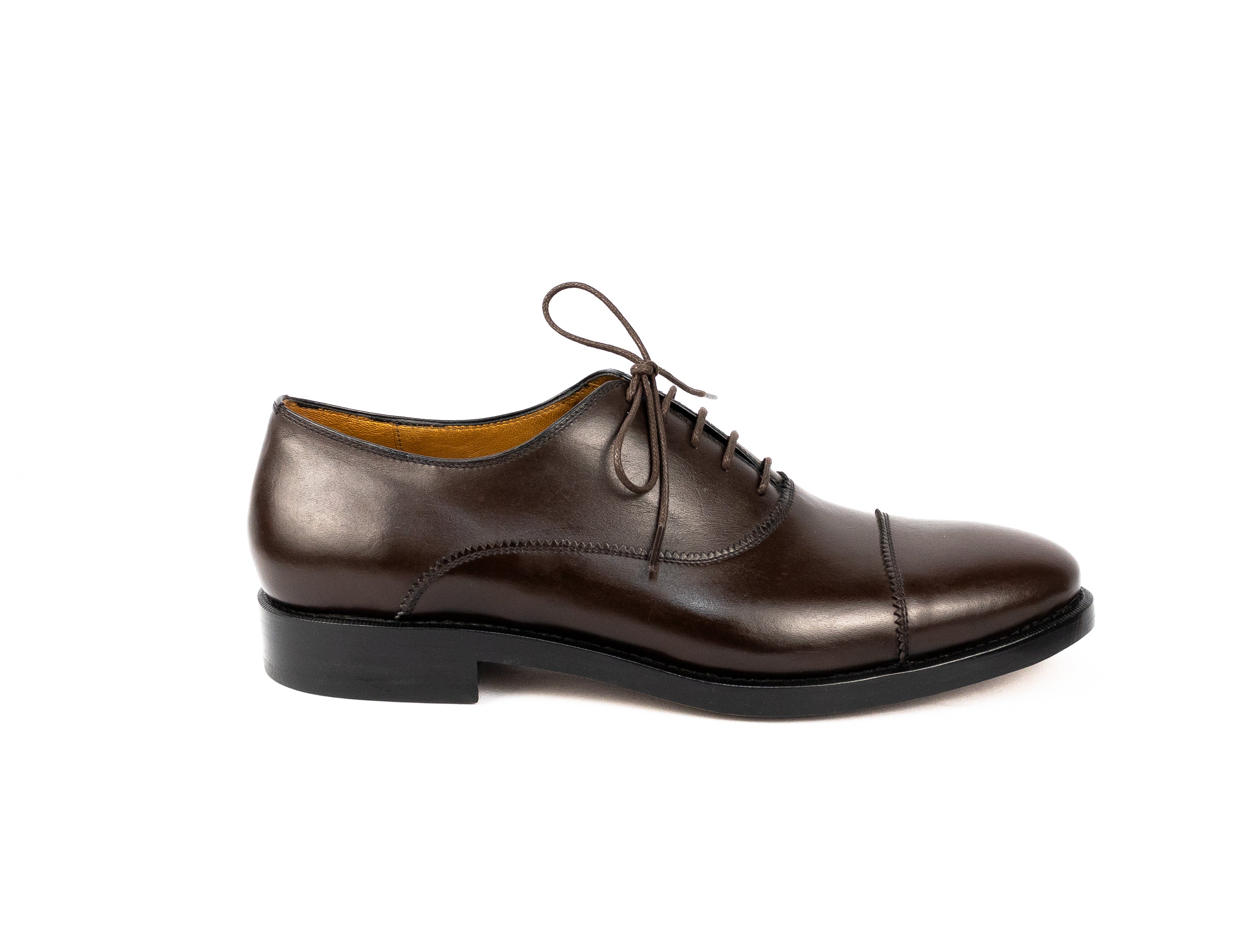 Oxford Cap Toe - Parker Cromo Alemão cor Marrom Café