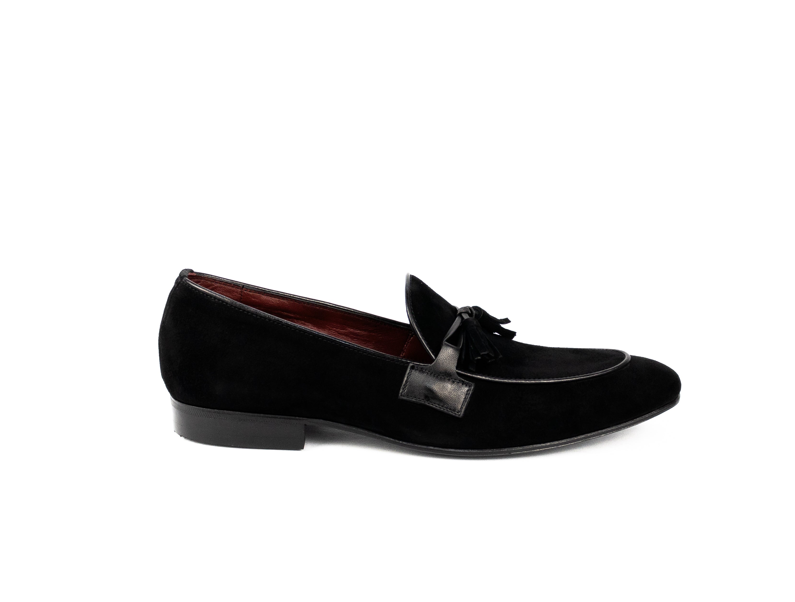 Tassel Loafer França - Camurça cor Preta