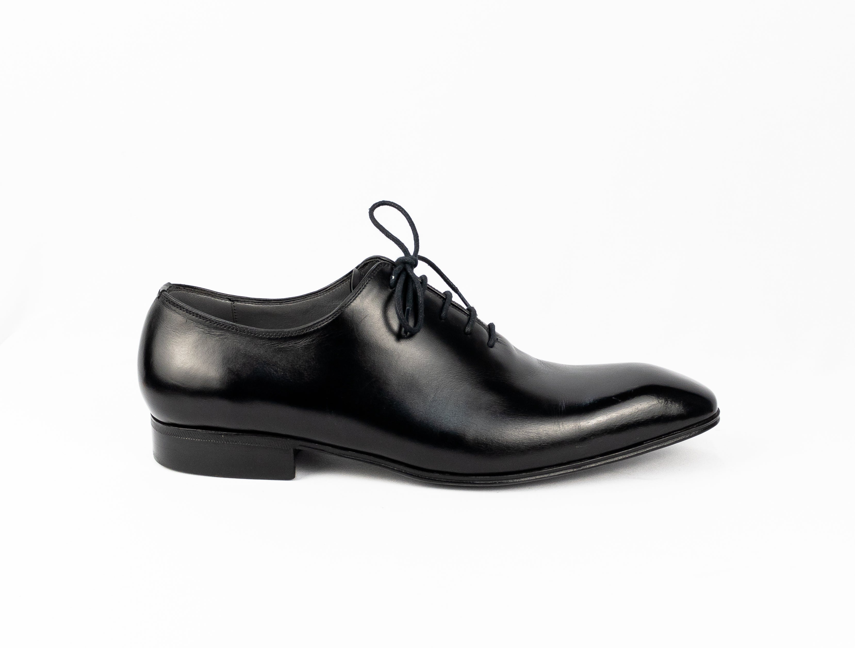 Oxford Wholecut Hector Bico Espelhado - Cromo Alemão cor Preto