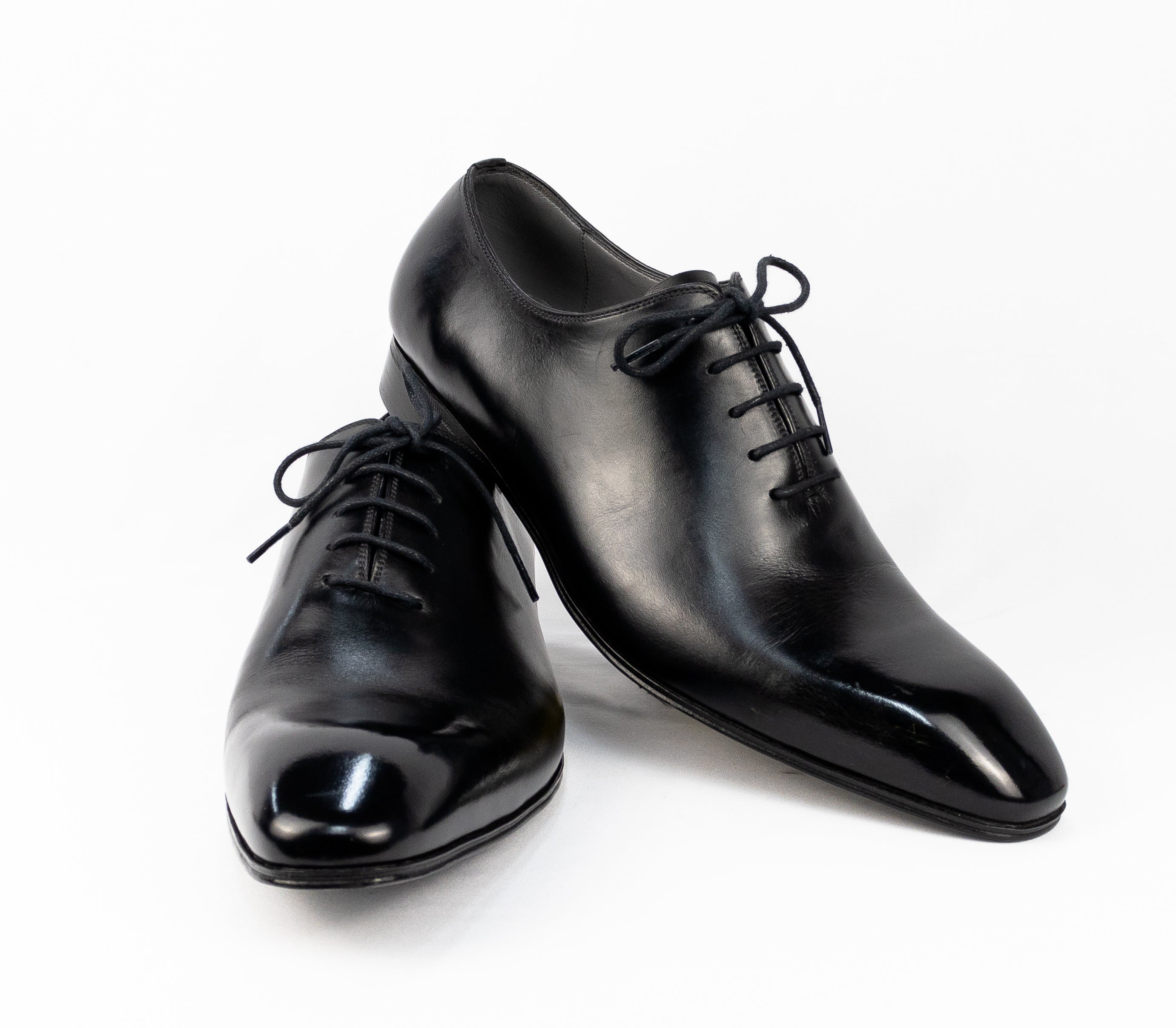 Oxford Wholecut Hector Bico Espelhado - Cromo Alemão cor Preto