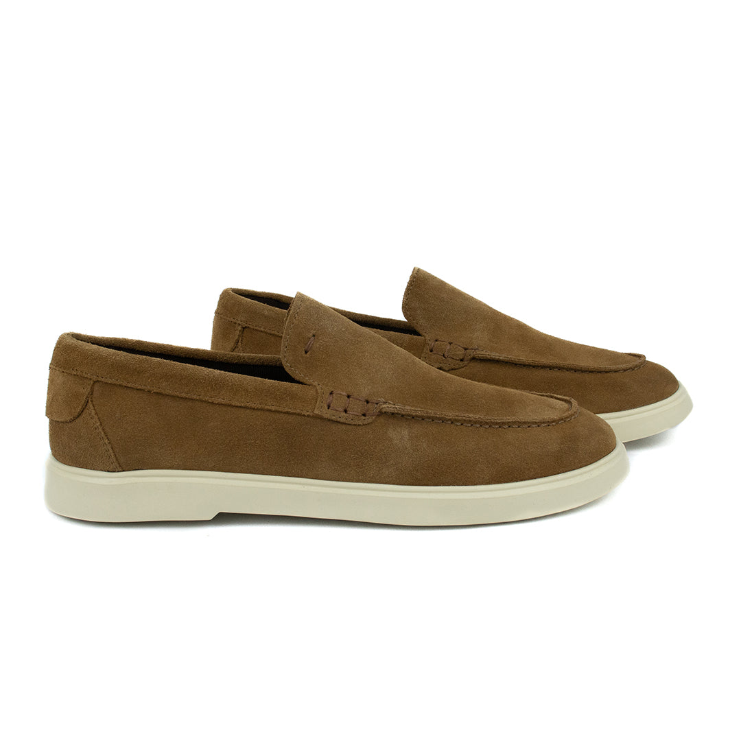 Novo Mocassim Casual Esportivo em Camurça - cor Whisky