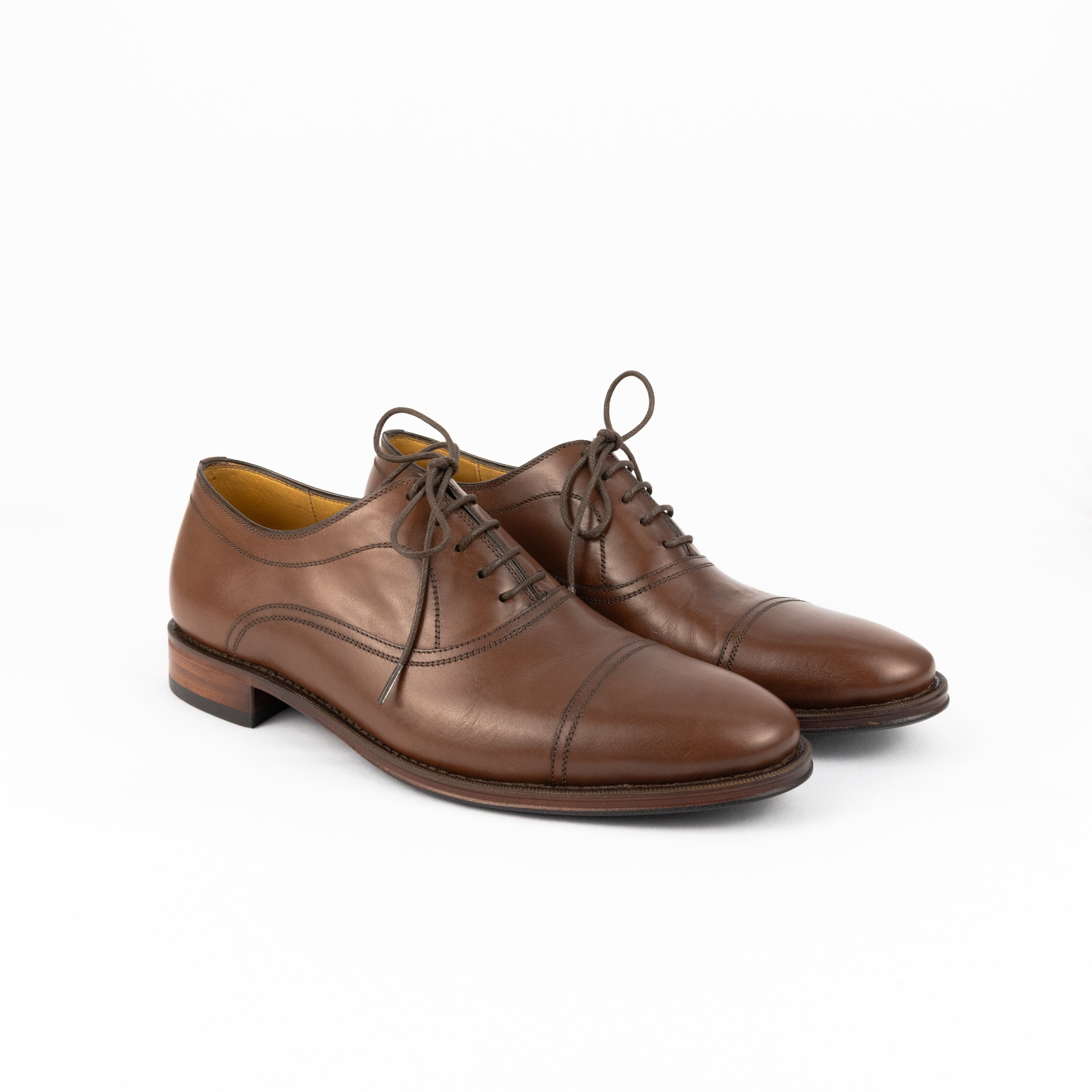 Oxford Cap Toe Ronald cor Mahogany