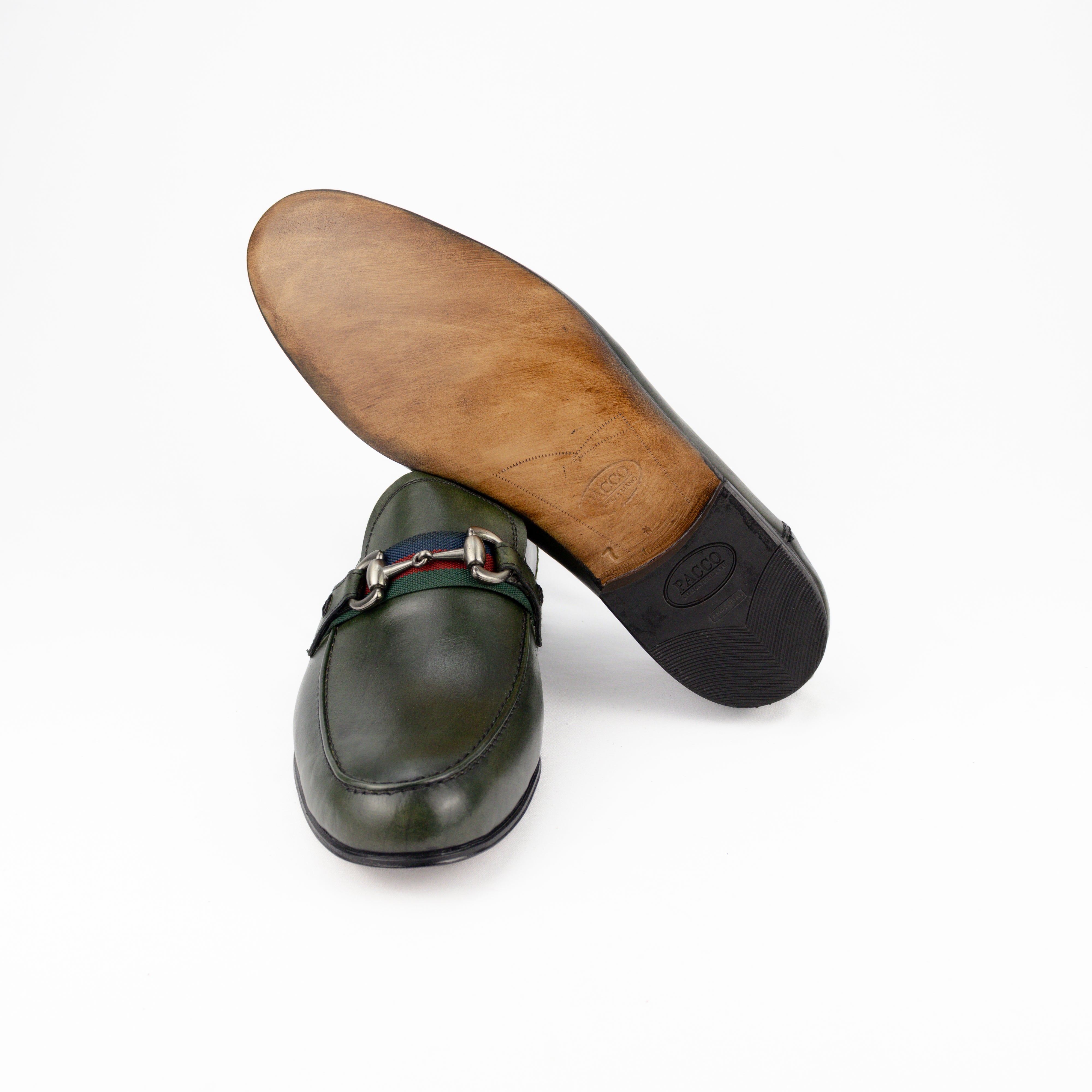 Mocassim estilo italiano Luca cor artesanal verde musgo
