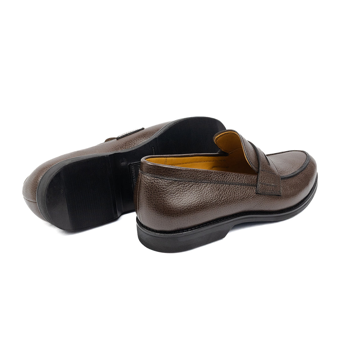 Loafer León em couro granulado cor Marrom Café