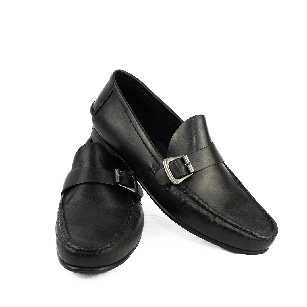 PEQUENO DEFEITO ÚLTIMO PAR TAMANHO 43 Mocassim Argentino Juan- cor preto