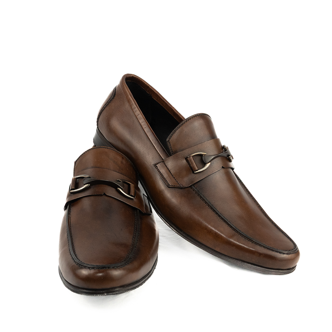 ÚLTIMO PAR TAMANHO 45 Loafer Luigi - cor artesanal mogno