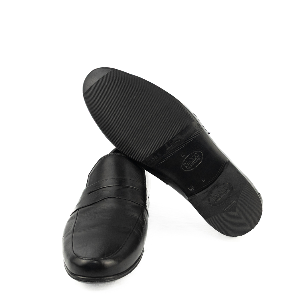 PEQUENO DEFEITO ÚLTIMO PAR TAMANHO 37 Loafer Amancio - cor preto