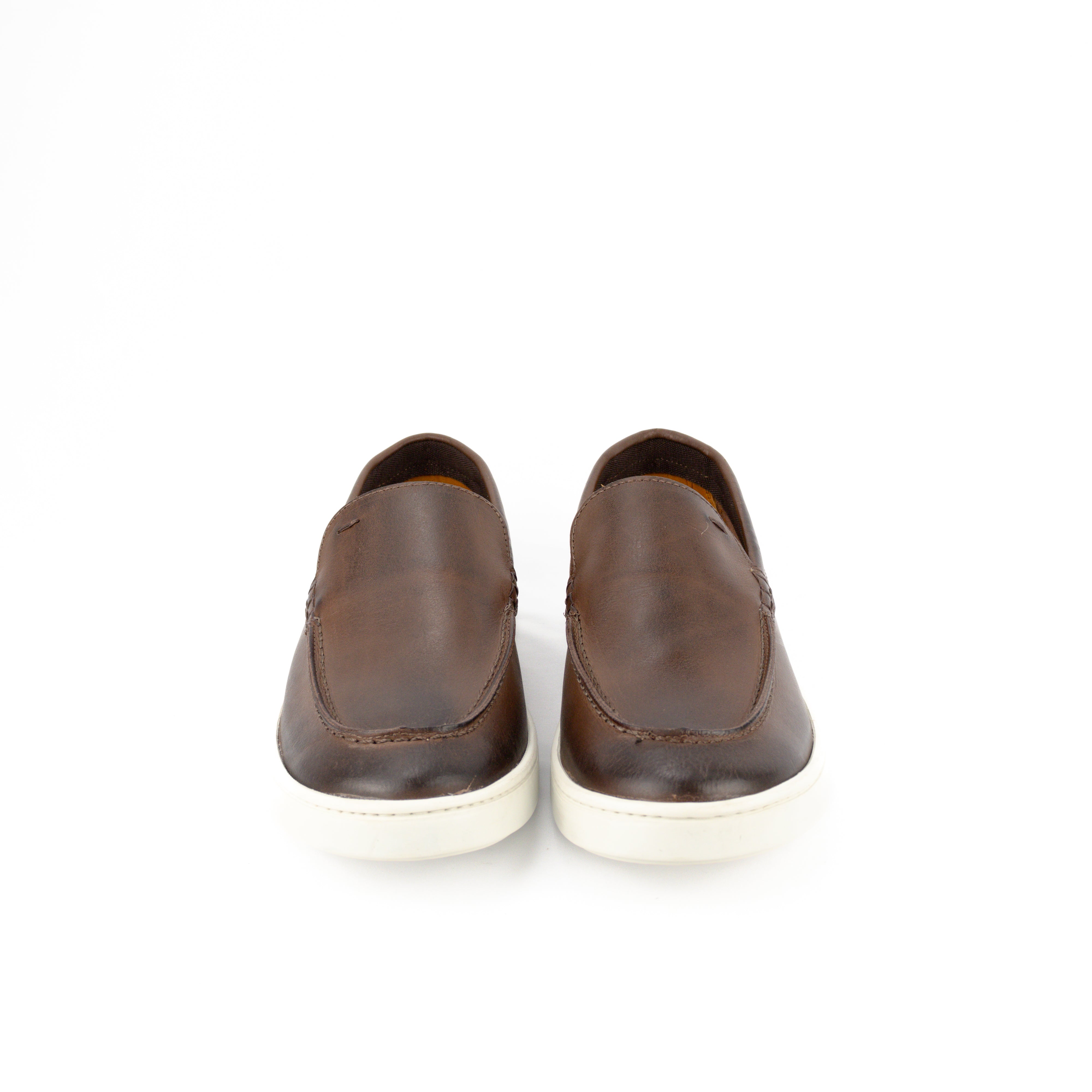 Sapato esportivo estilo italiano em couro vintage cor mahogany