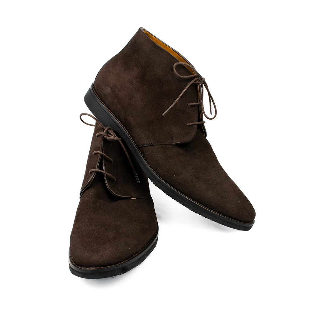 Bota Chukka Liverpool em camurça cor marrom café