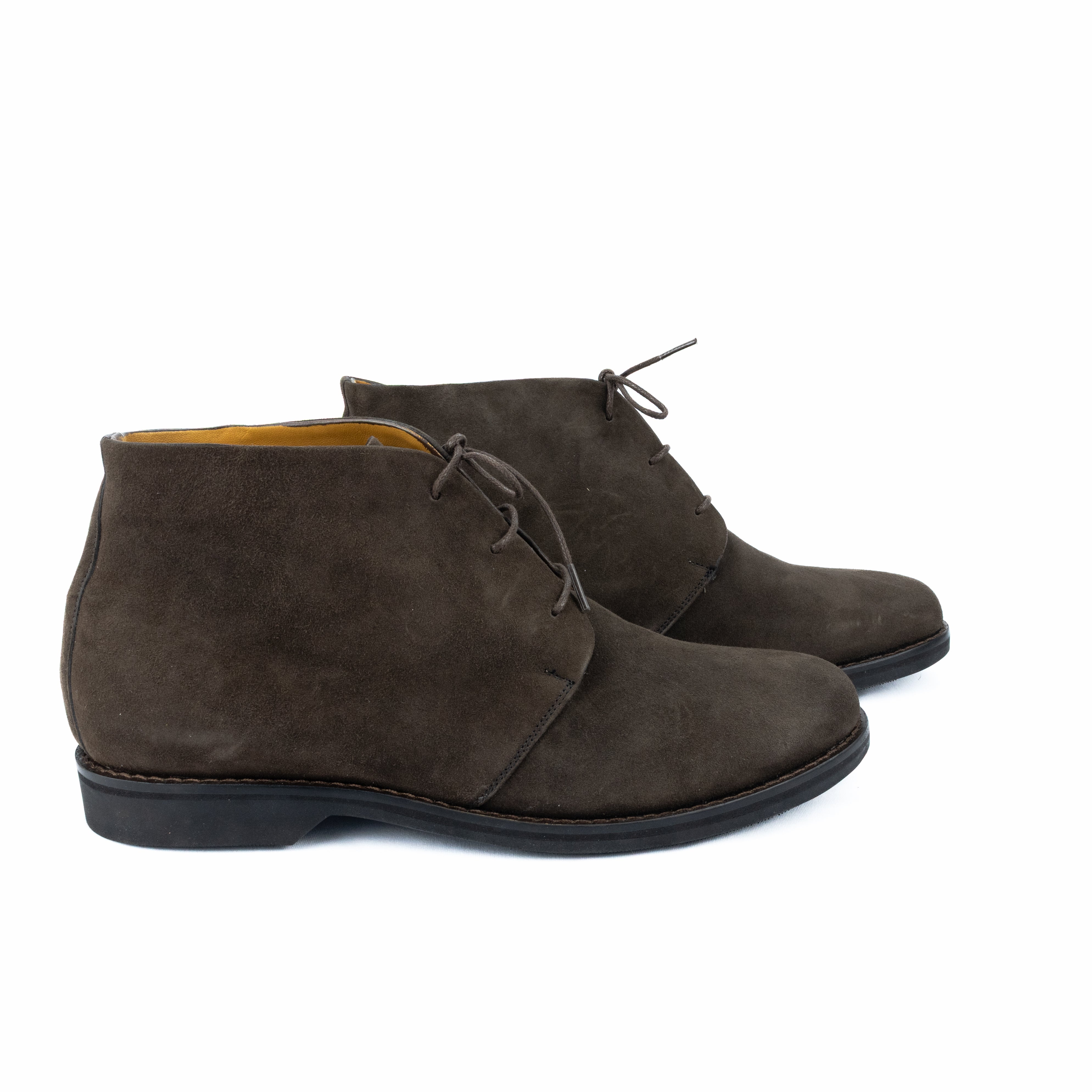 ÚLTIMO PAR TAMANHO 41 - Bota Chukka Liverpool em camurça cor marrom café