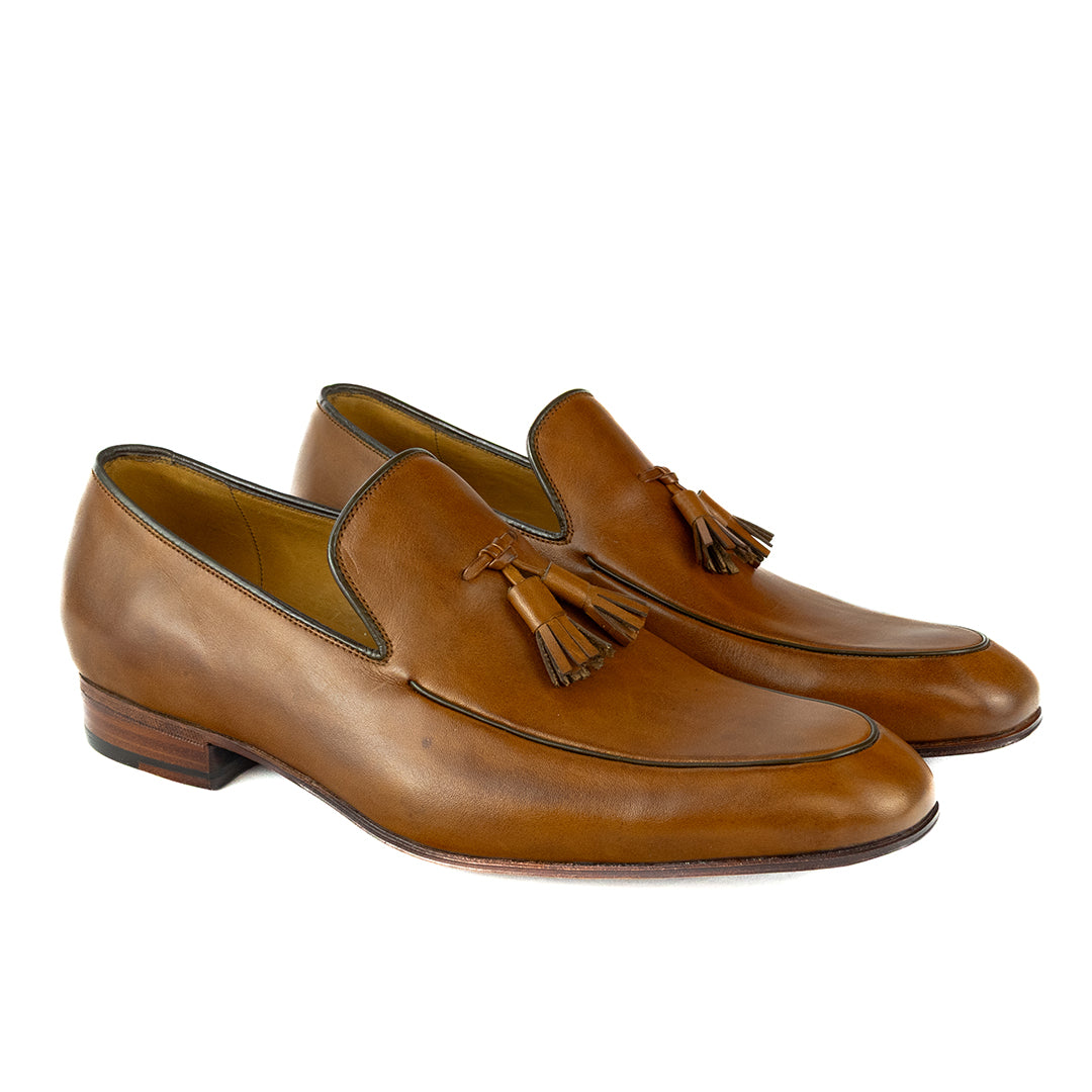 Tassel Loafer Lorenzo criação exclusiva Pacco - cor Artesanal Havana