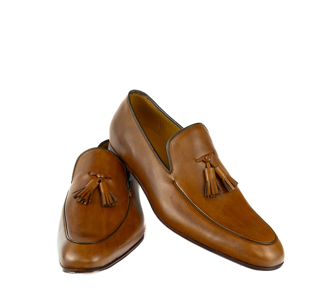 Tassel Loafer Lorenzo criação exclusiva Pacco - cor Artesanal Havana