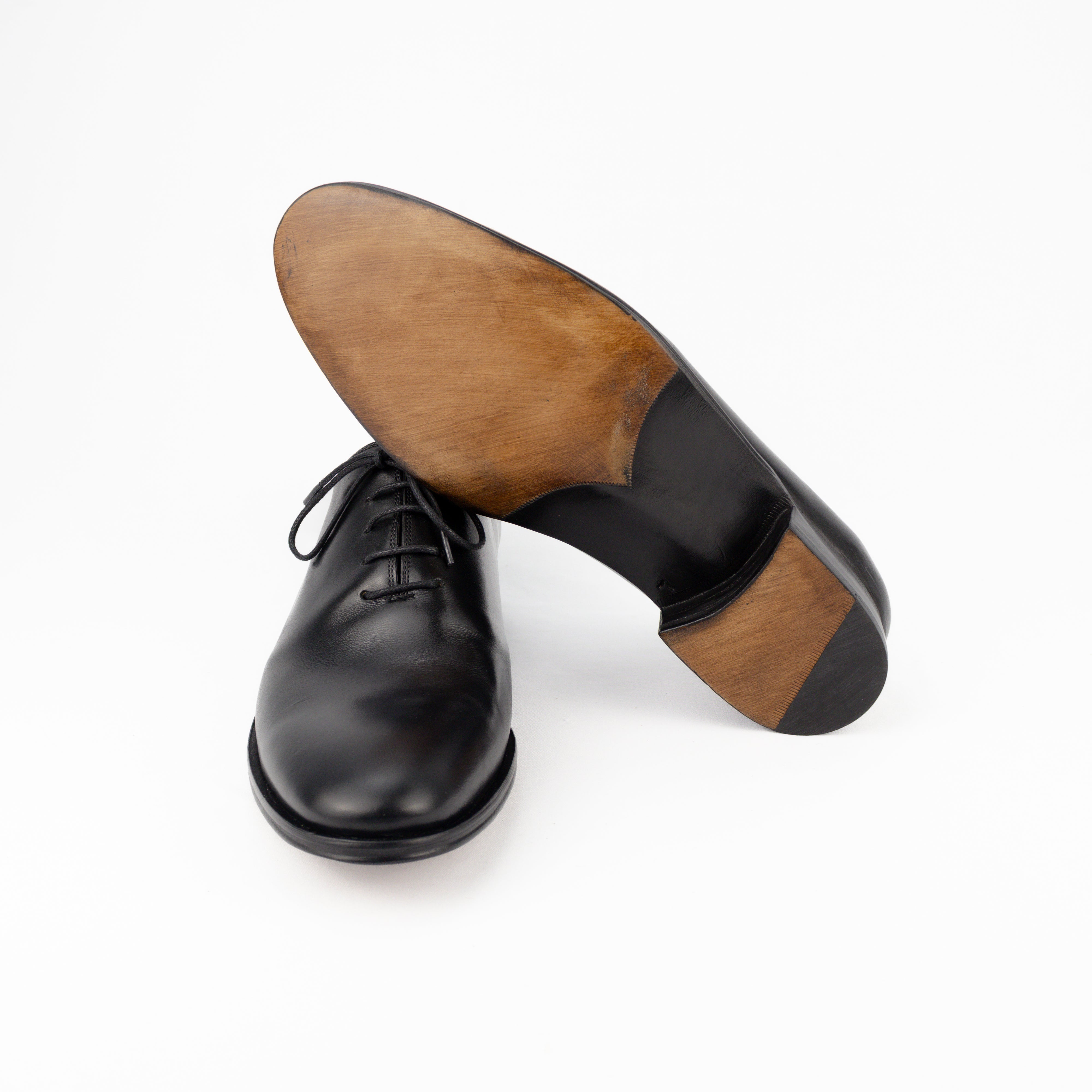 Oxford Wholecut - Hector in Black