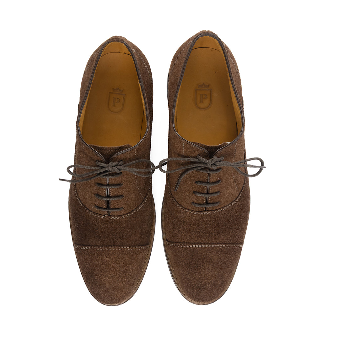 Oxford Cap Toe Ronald em camurça suede cor terracota