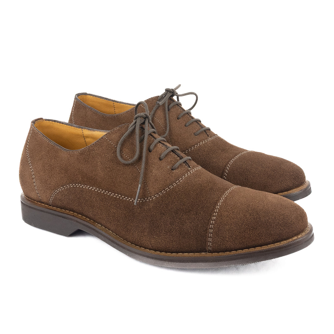 Oxford Cap Toe Ronald em camurça suede cor terracota