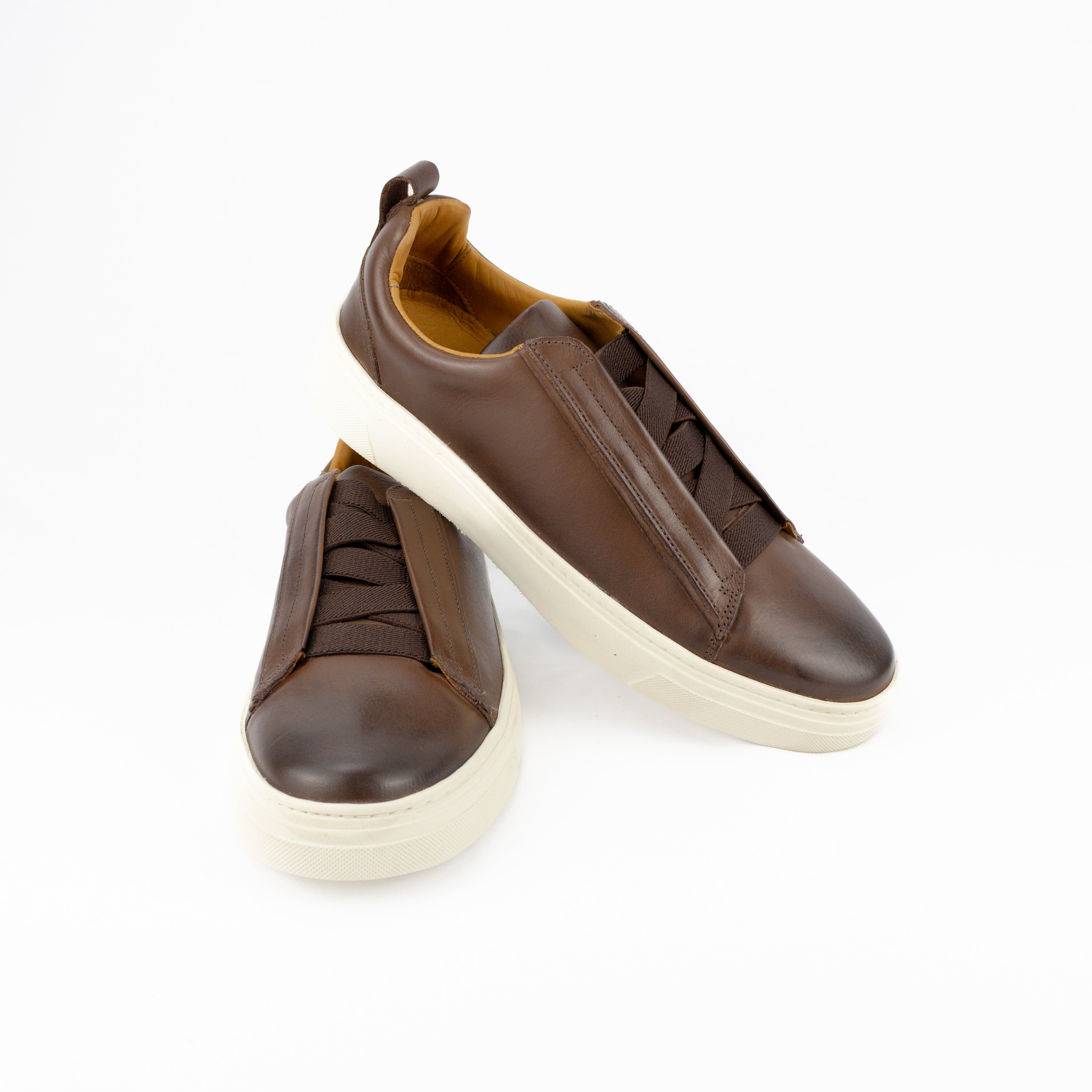 Sapatênis estilo italiano cor mahogany