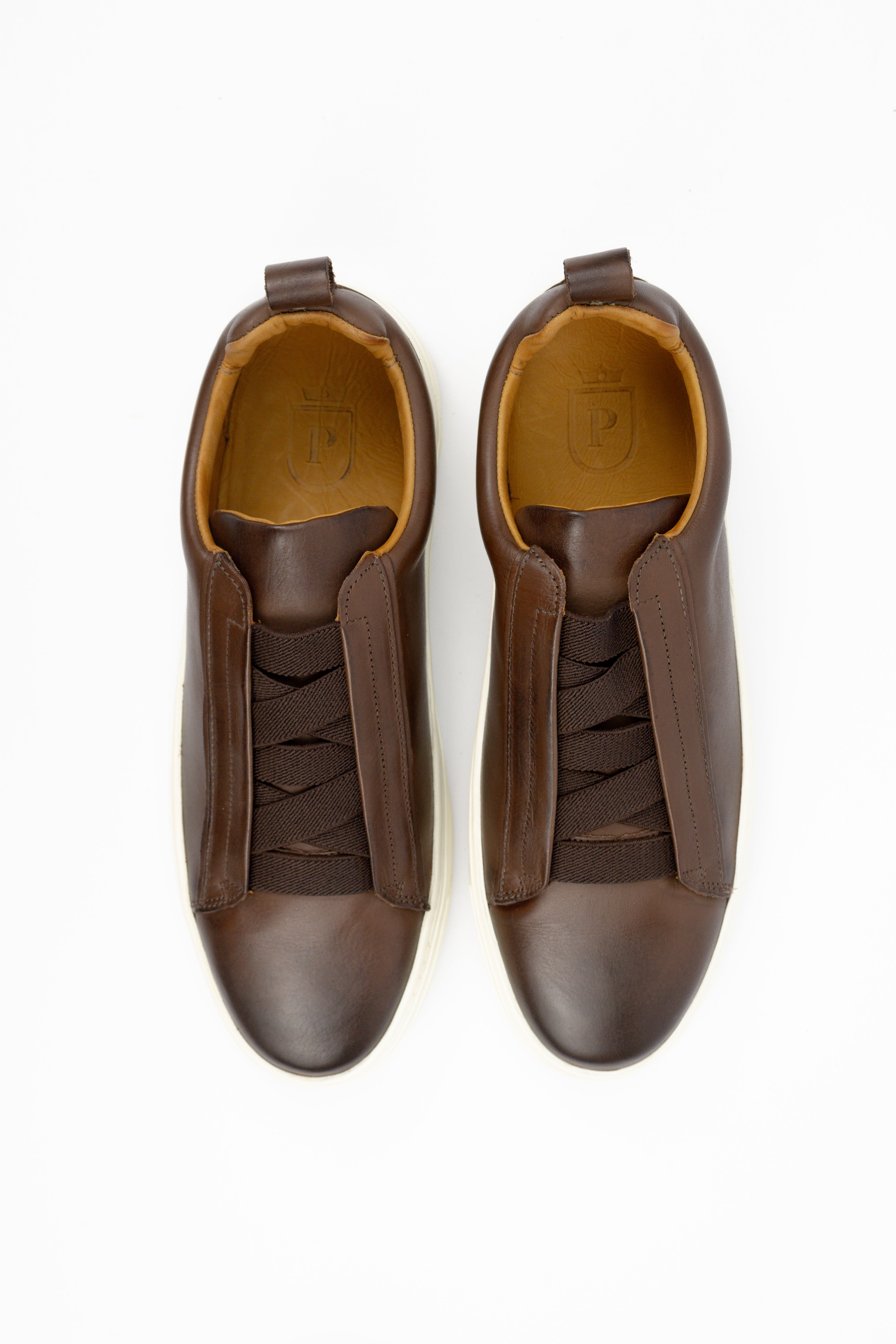 Sapatênis estilo italiano cor mahogany