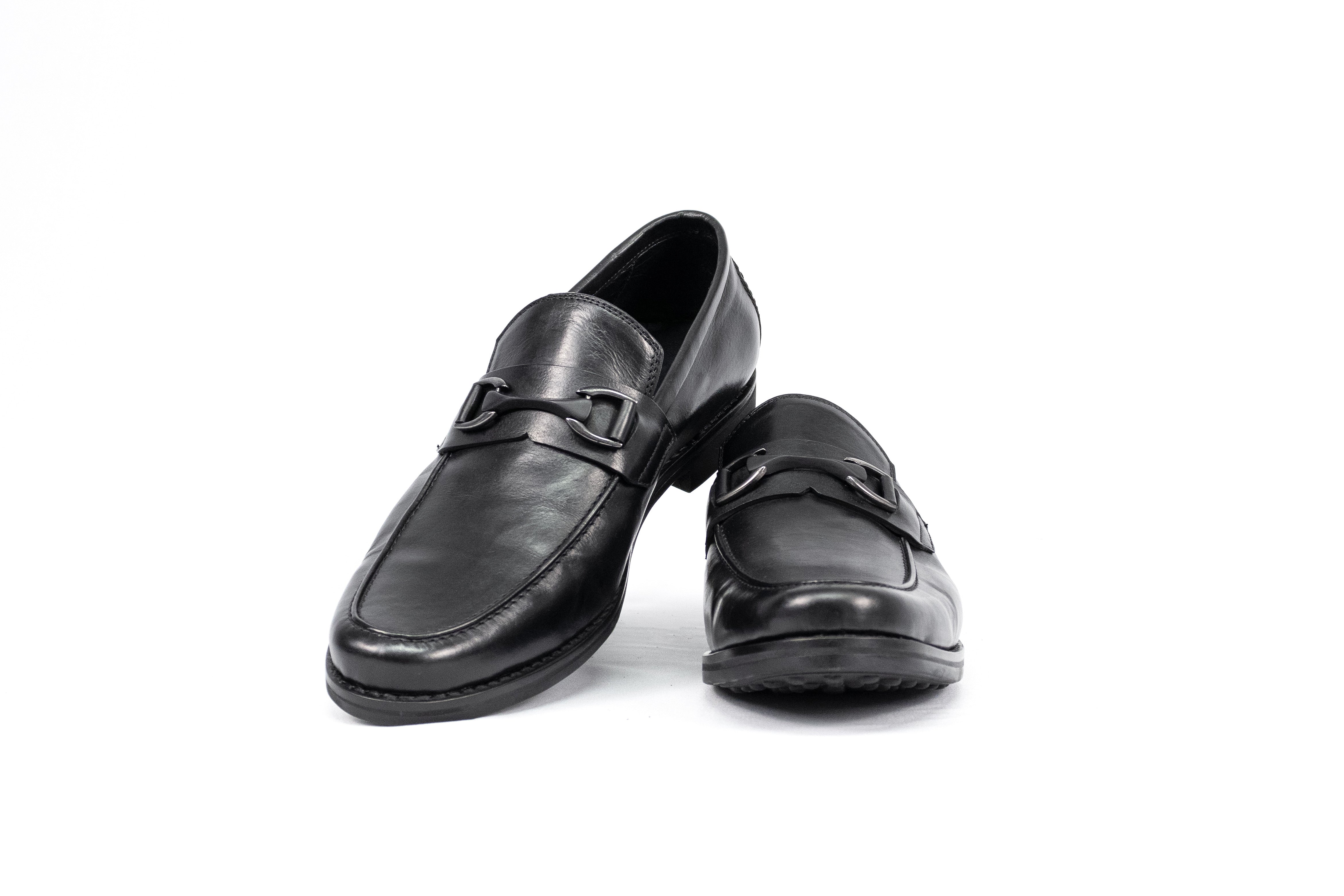 Loafer Horsebit Luigi - solado de borracha cor preto