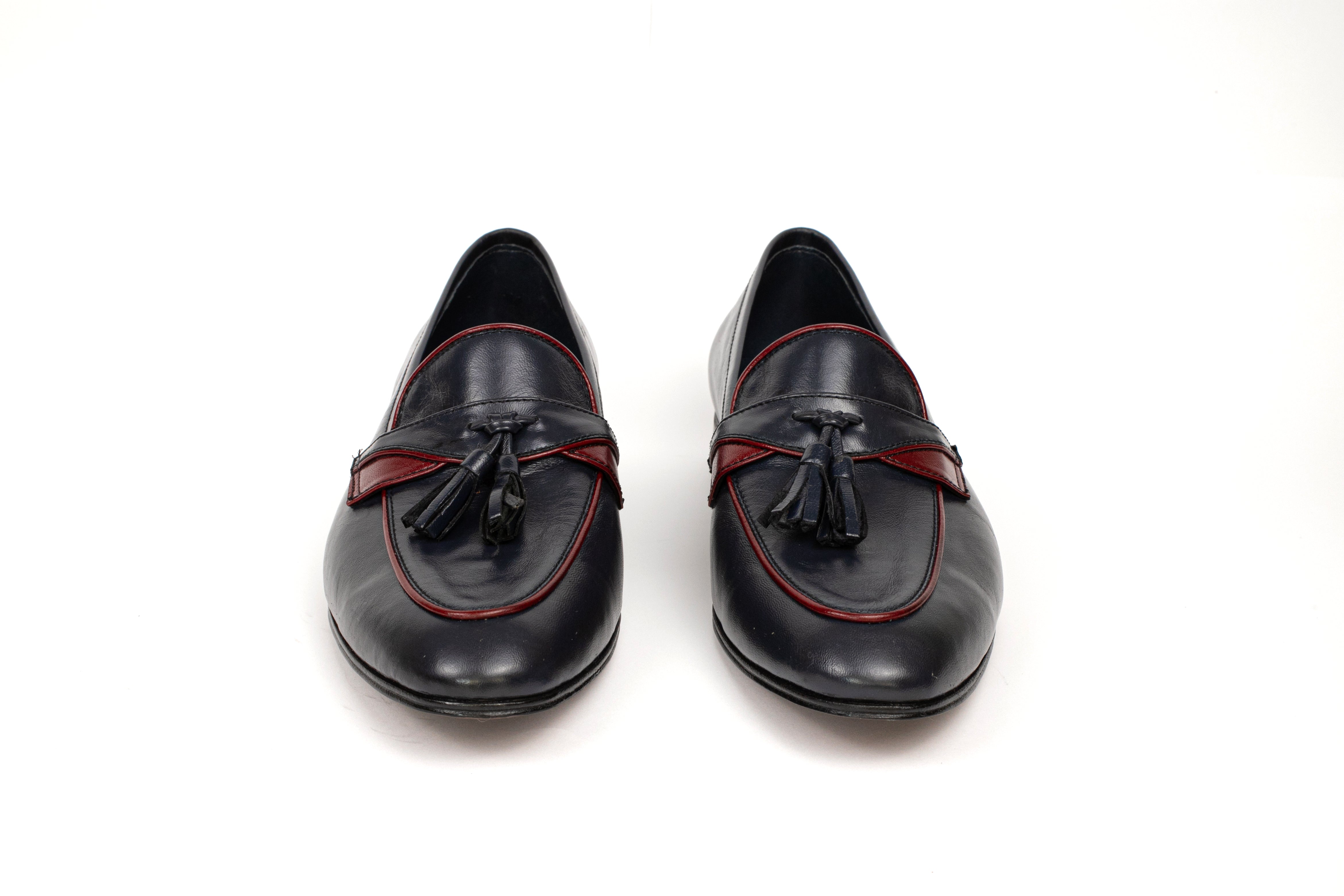 Tassel Loafer criação do Pacco - Enrico cor Azul Marinho com Vinho