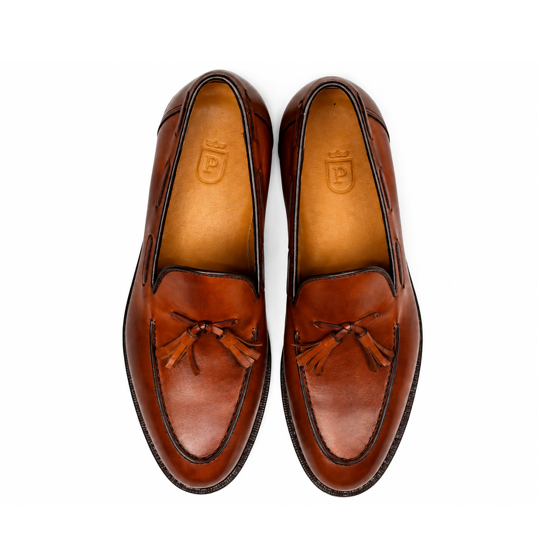 ÚLTIMO PAR TAMANHO 39 – Tassel Loafer cor Artesanal Avelã