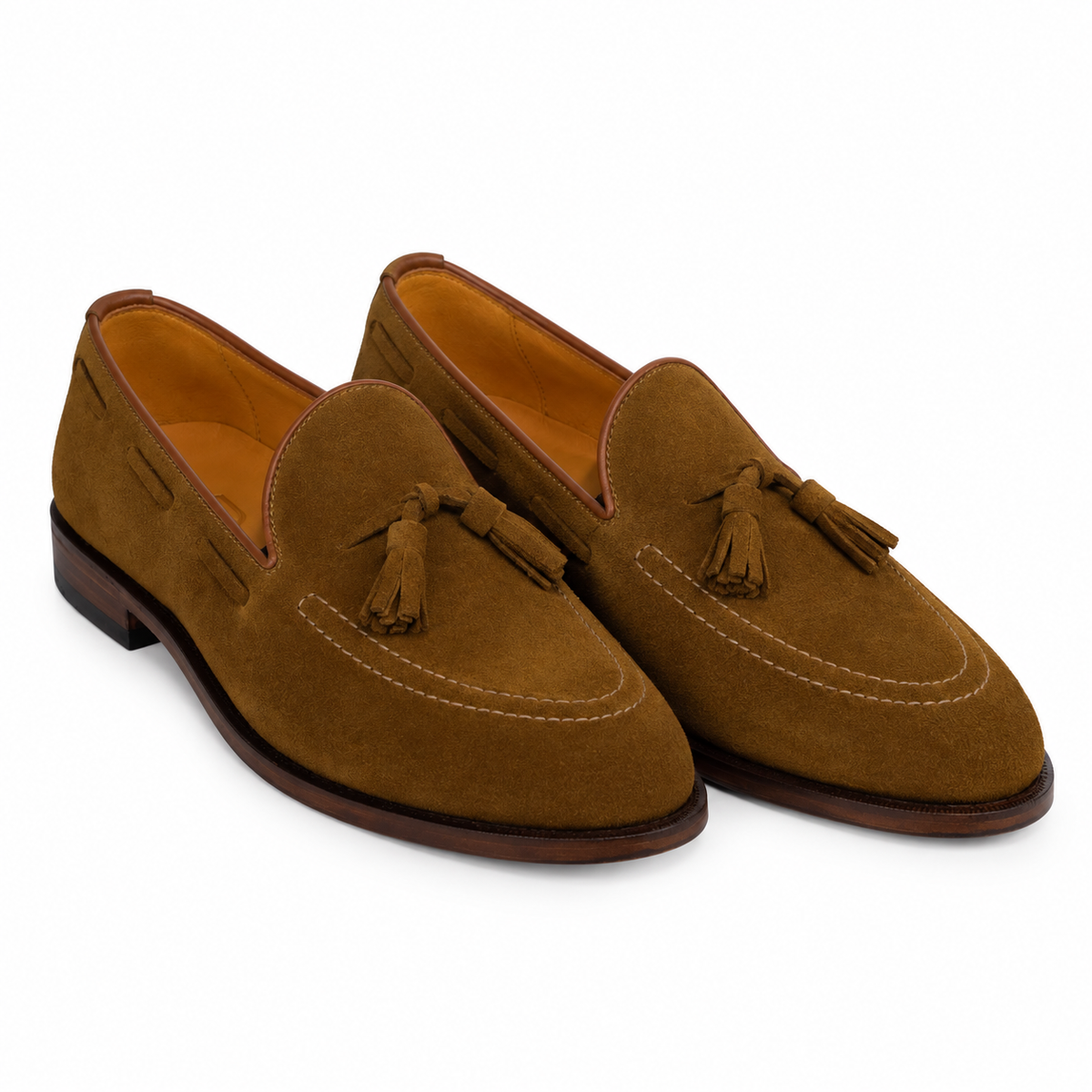 Tassel Loafer Windsor em camurça suede - novo tom caramelo