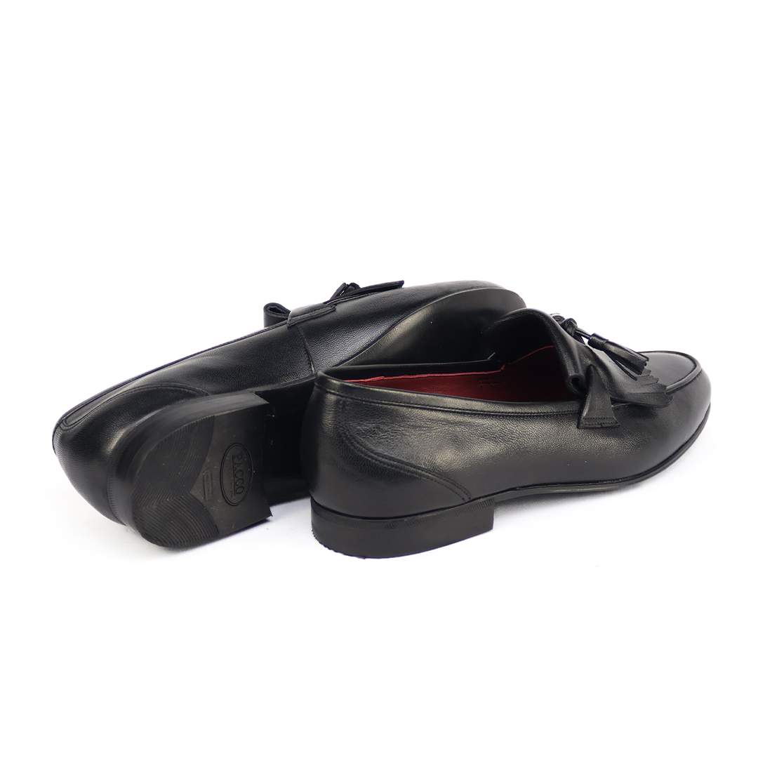 Tassel Loafer com franja Benjamin cor preto