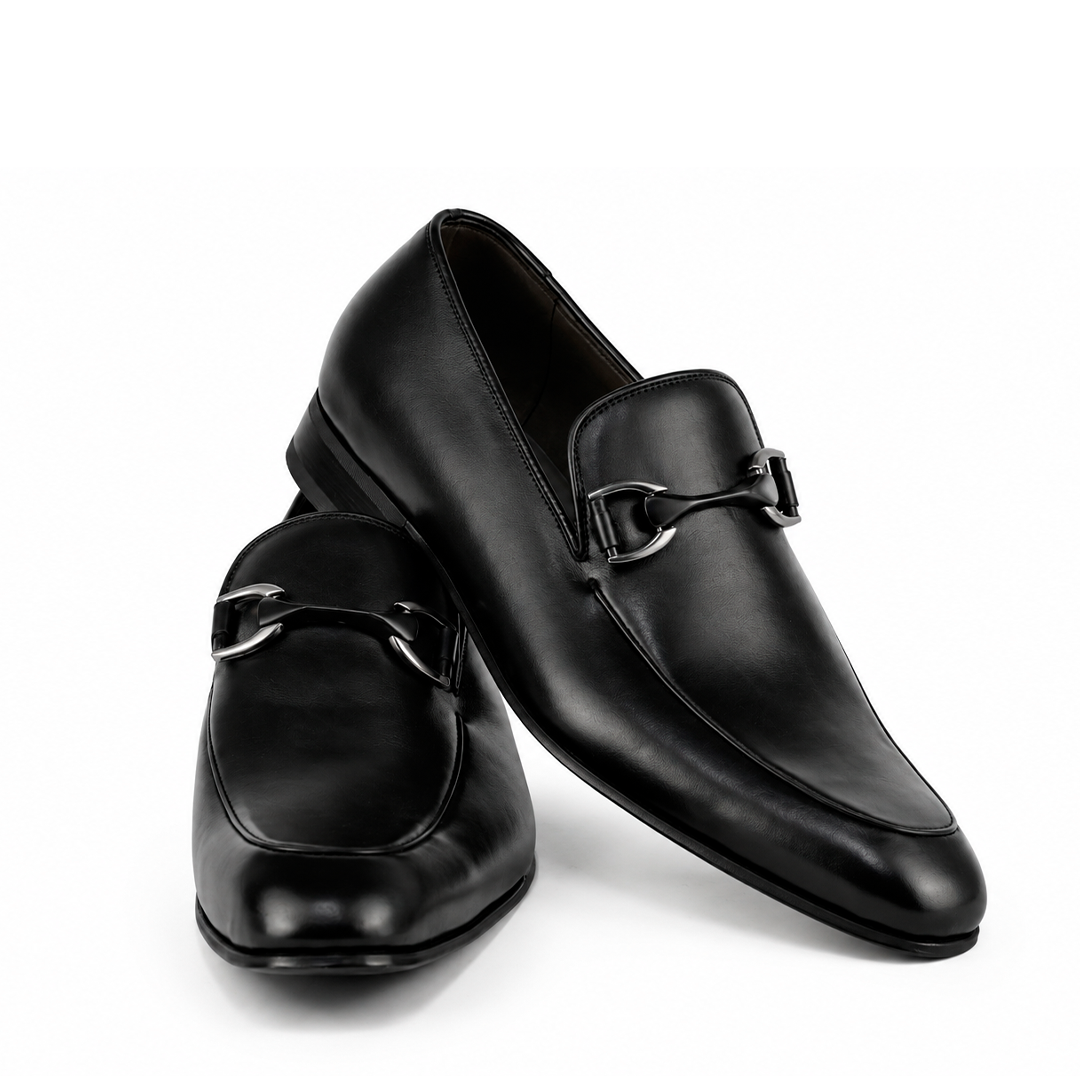 ÚLTIMO PAR TAMANHO 39 – Esporte Fino cor Preto