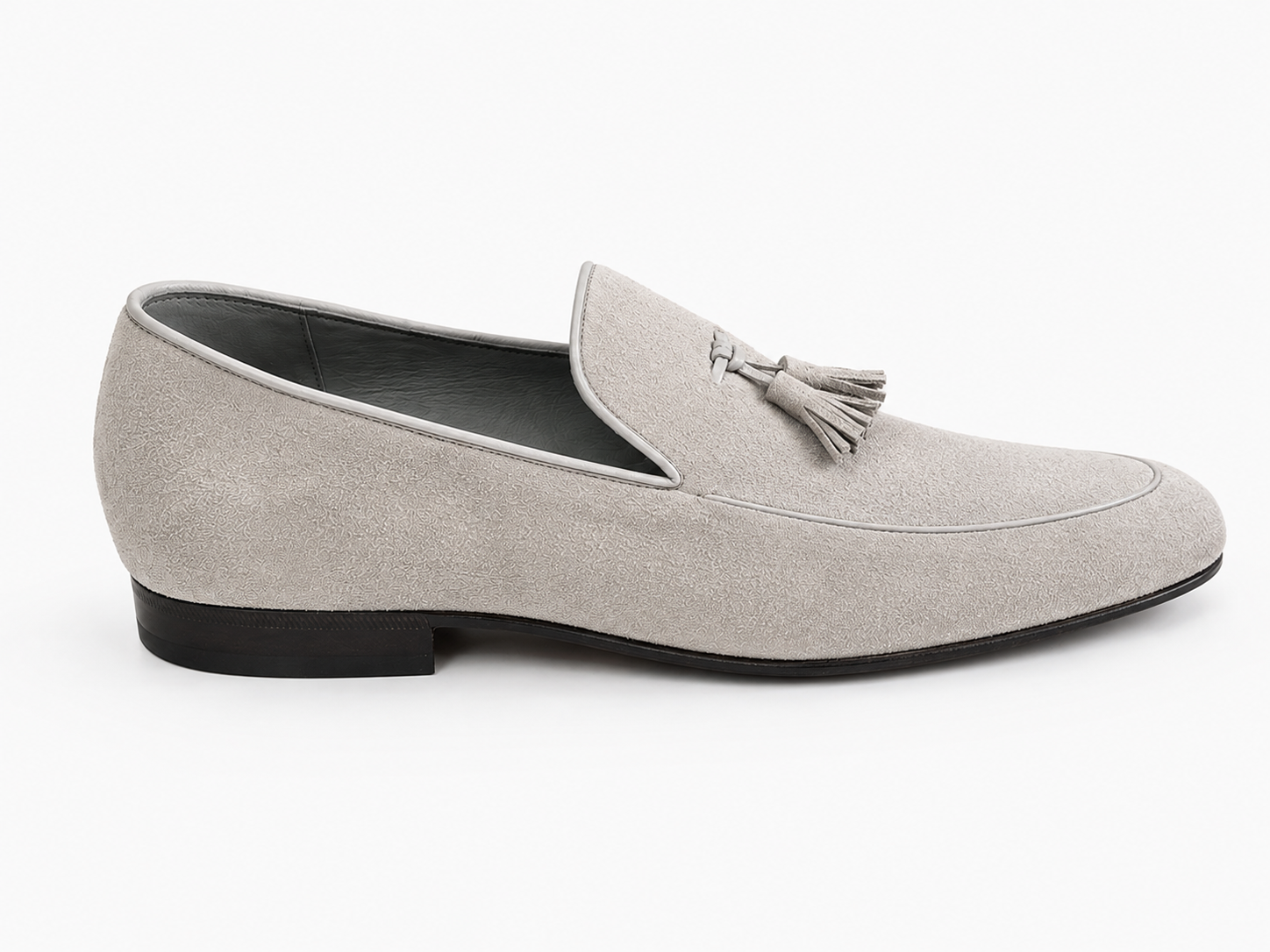 ÚLTIMO PAR TAMANHO 40 Tassel Loafer em camurça - cor cinza ELEFANTE