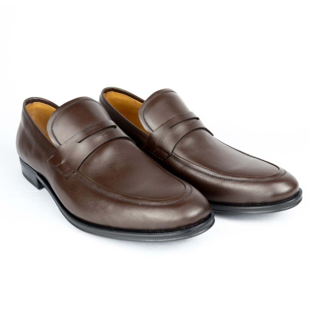 Basic Loafer - Madrid Coffee Brown color