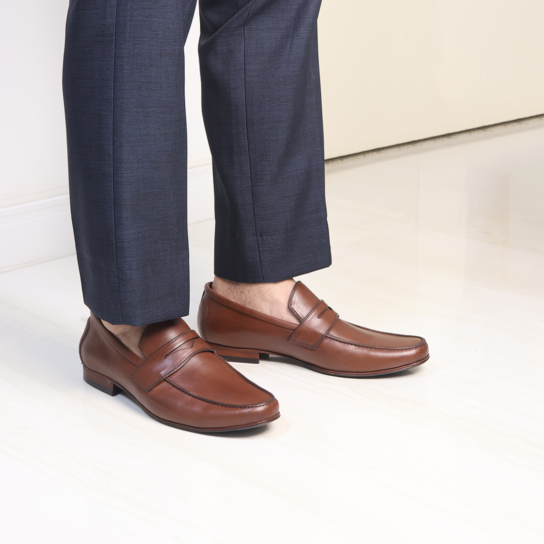 Loafer Amancio cor Mahogany