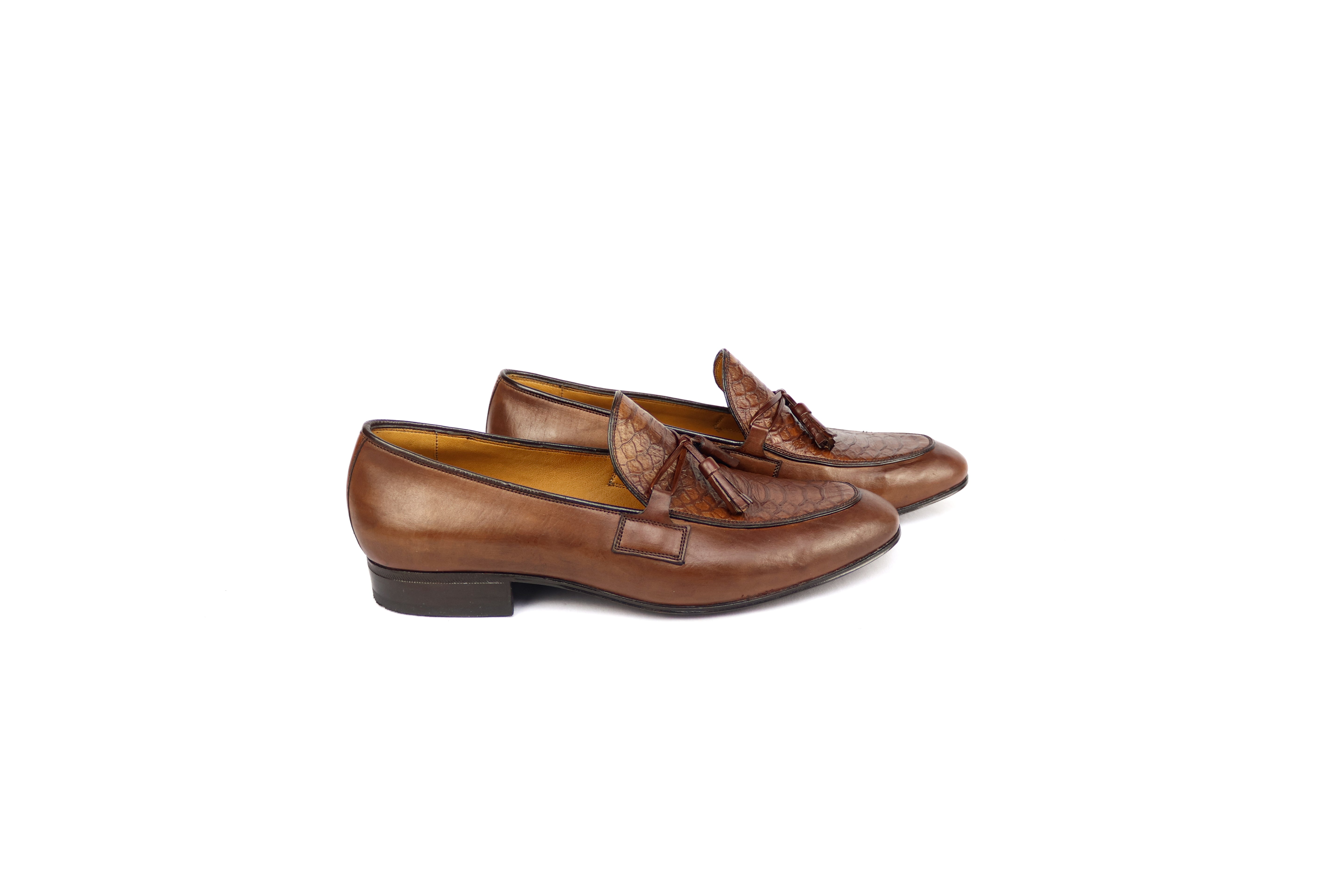 ÚLTIMOS PARES Tassel Loafer França com detalhe em estampa de couro exótico