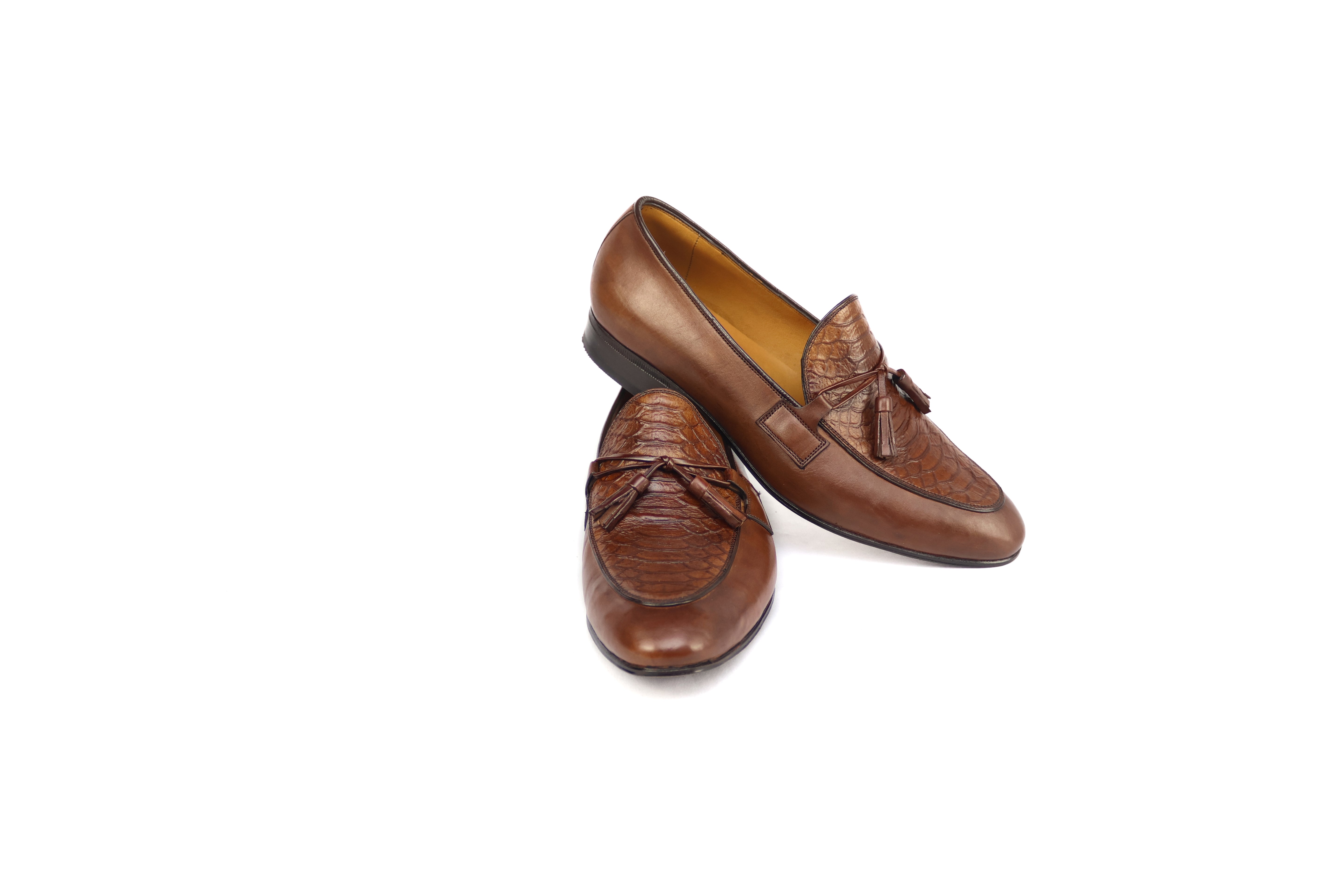 Tassel Loafer França com detalhe em estampa de couro exótico