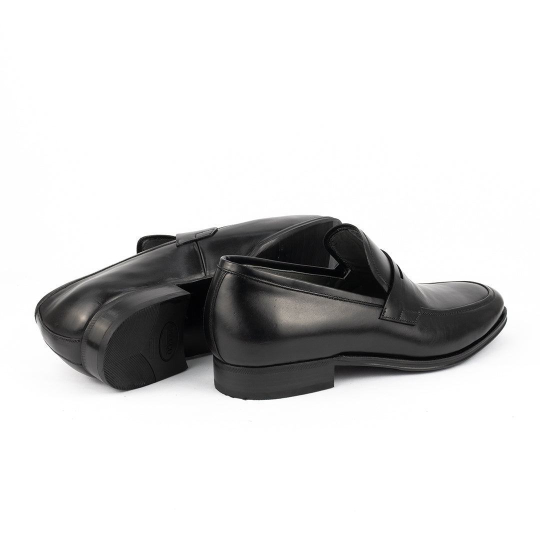 Loafer mais vendido do Pacco Madrid cor preto