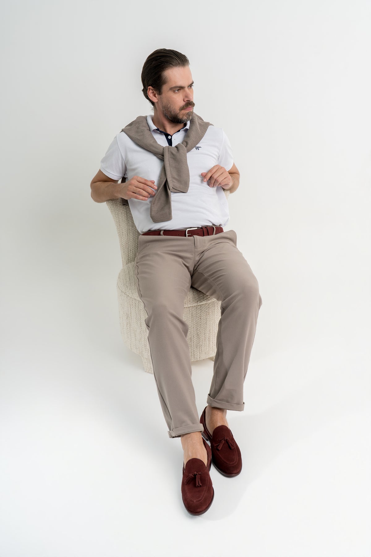 Tassel Loafer Windsor em camurça suede - cor Marsalla