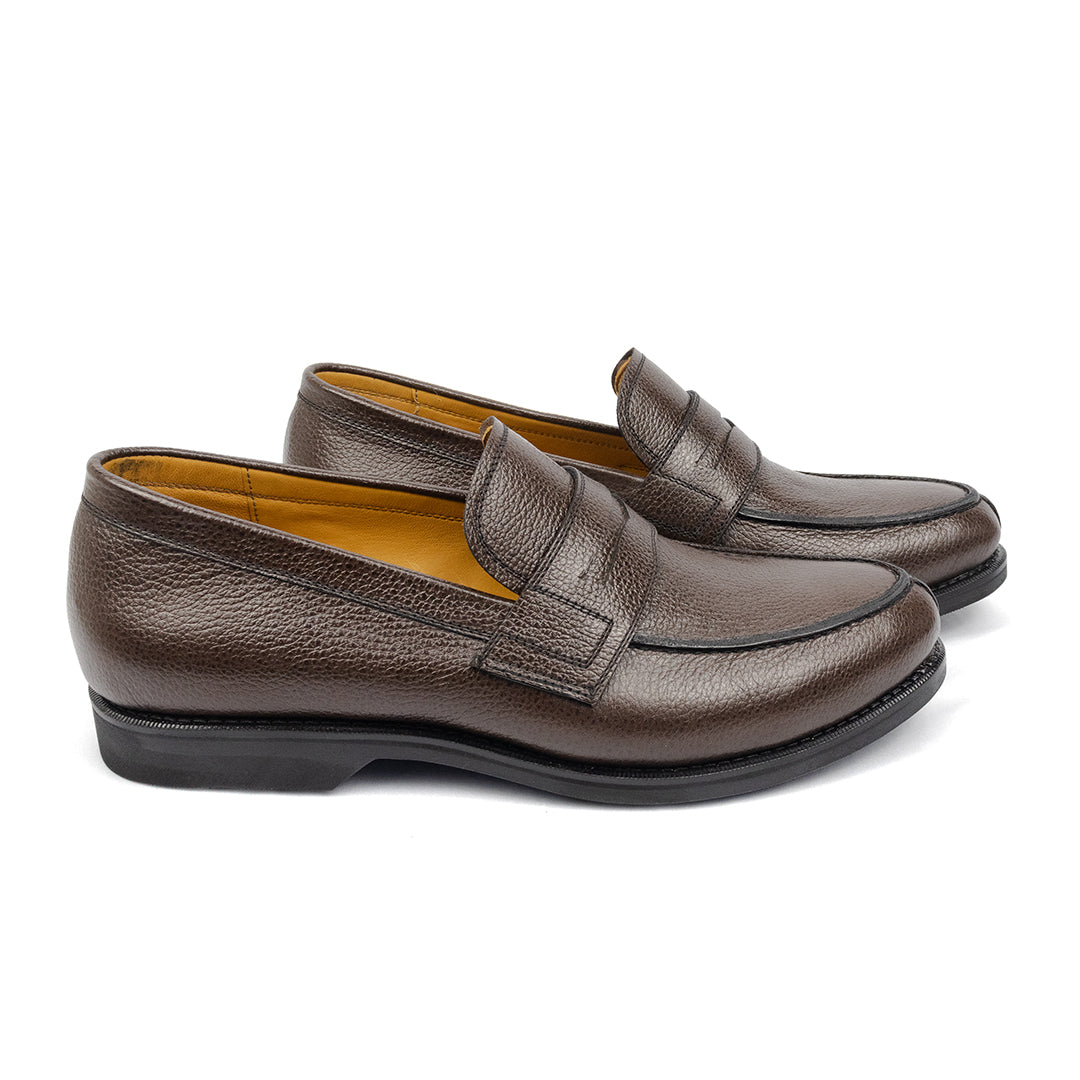 Loafer León em couro granulado cor Marrom Café