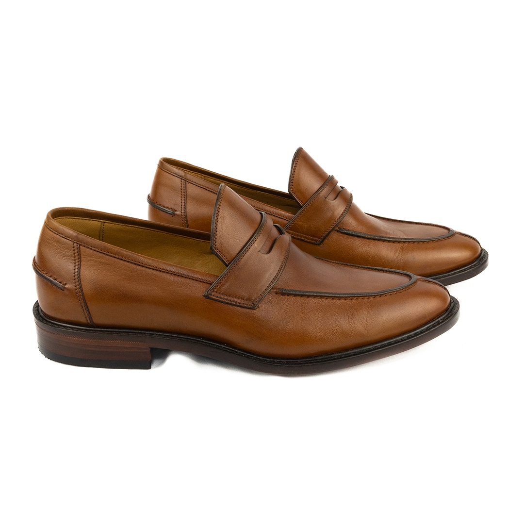 ÚLTIMO PAR TAMANHO 40 Clássico Loafer - cor artesanal havana